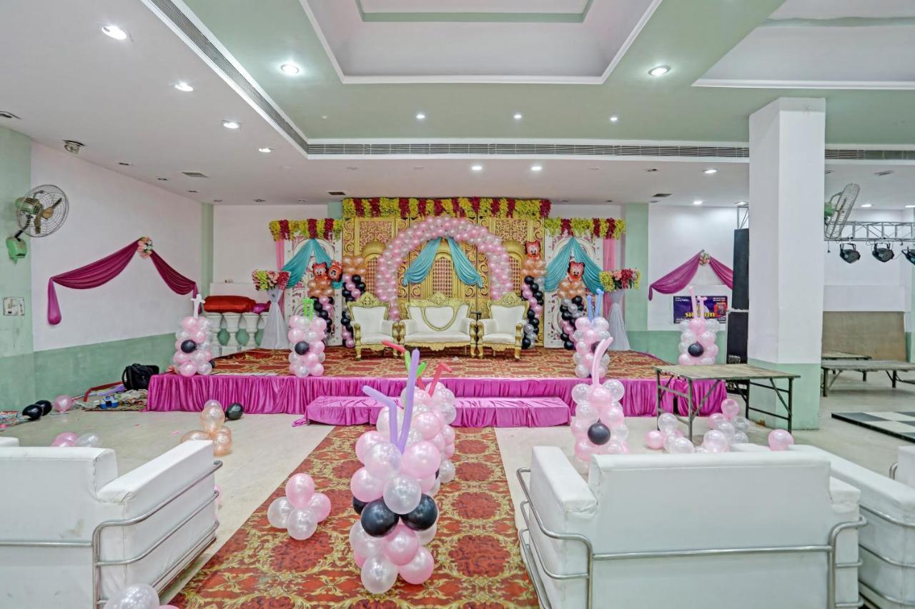 Collection O 85238 Tulika Garden Hotel Izatnagar Ngoại thất bức ảnh