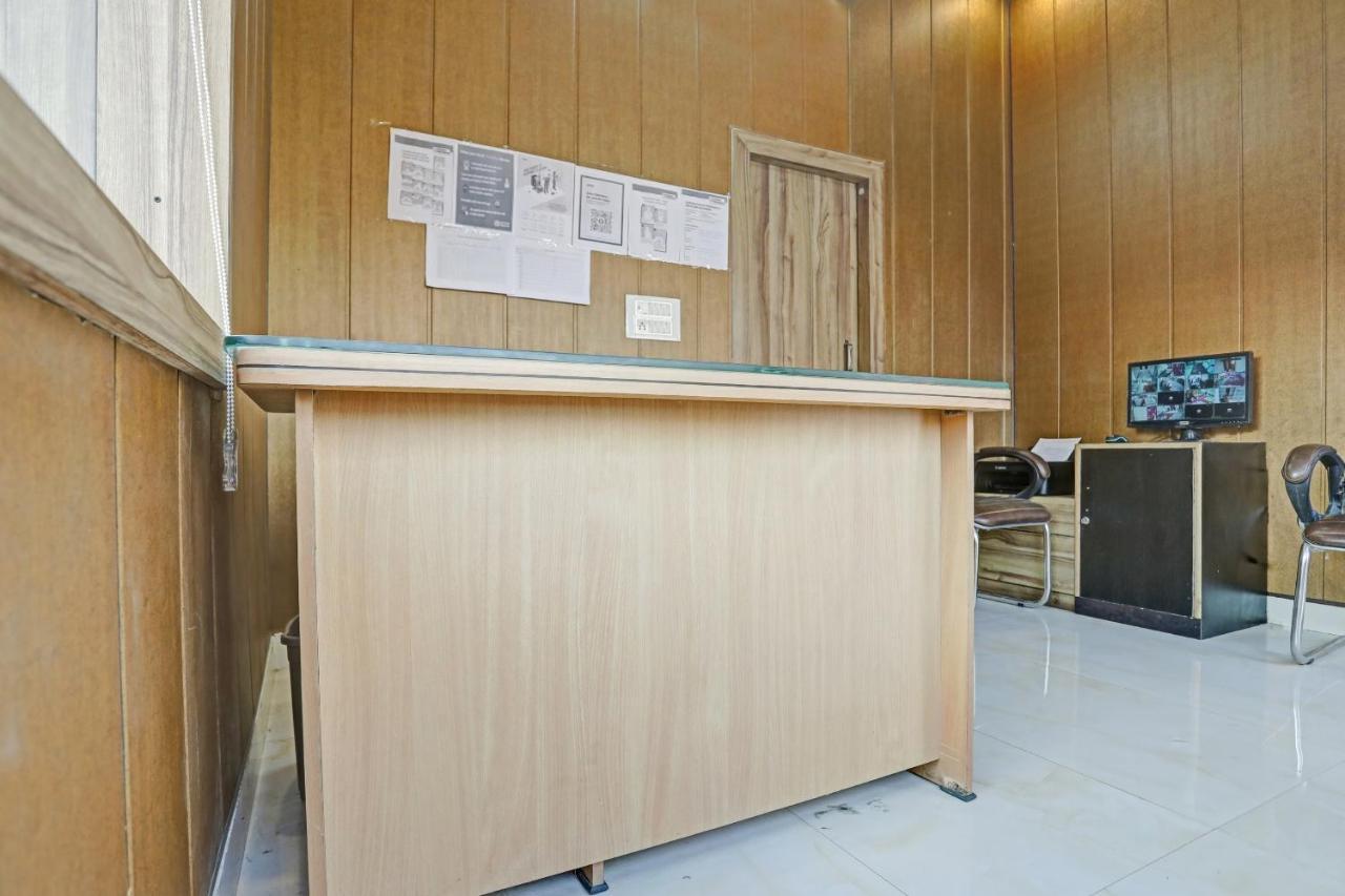 Collection O 85238 Tulika Garden Hotel Izatnagar Ngoại thất bức ảnh