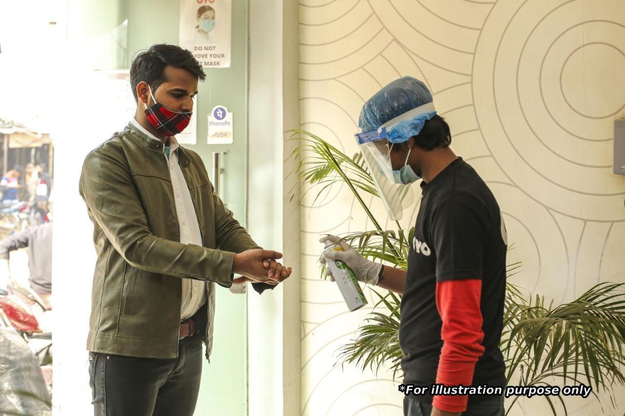 Collection O 85238 Tulika Garden Hotel Izatnagar Ngoại thất bức ảnh